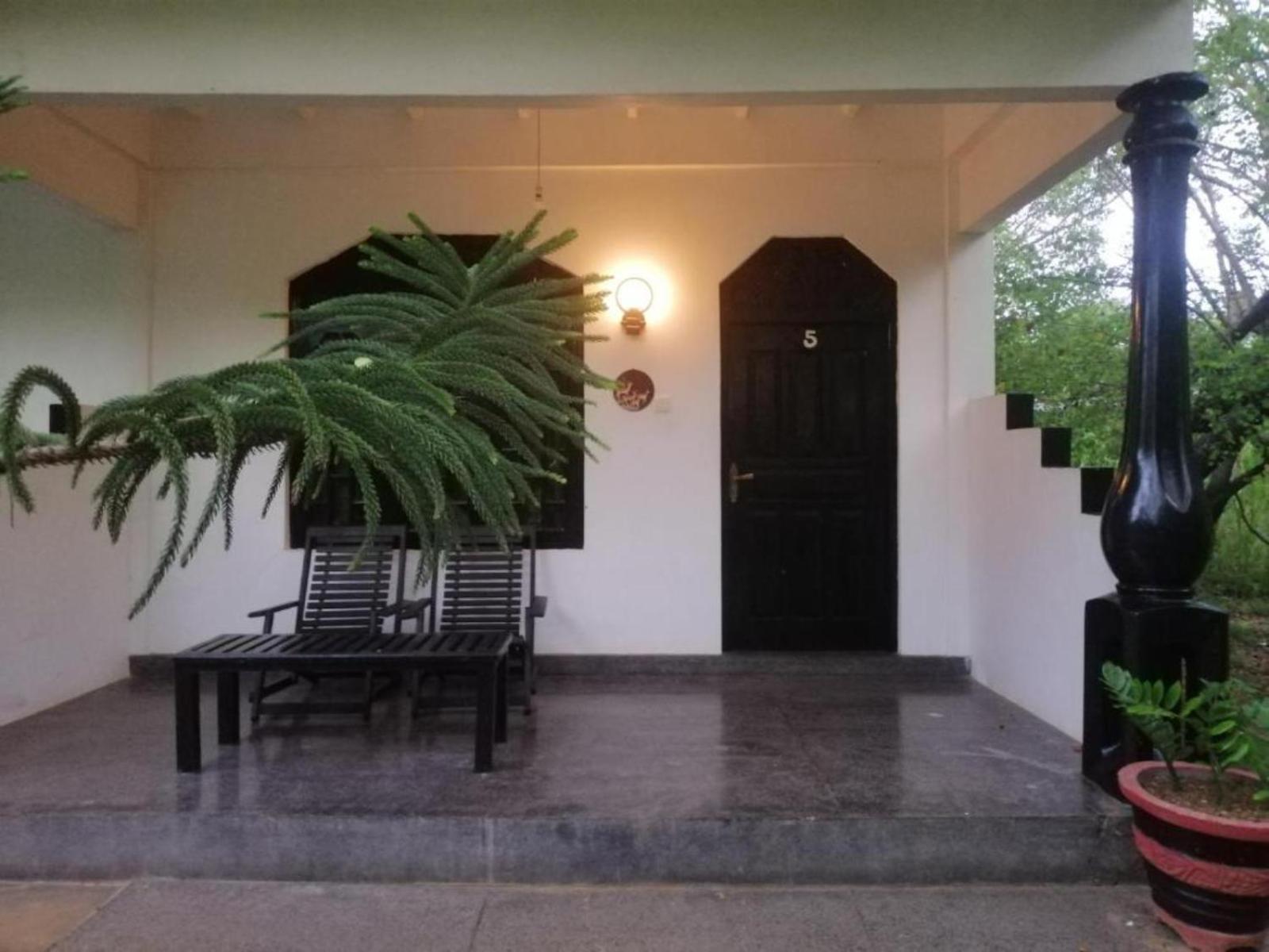The Monkey Garden Hostel Sigiriya Exterior foto